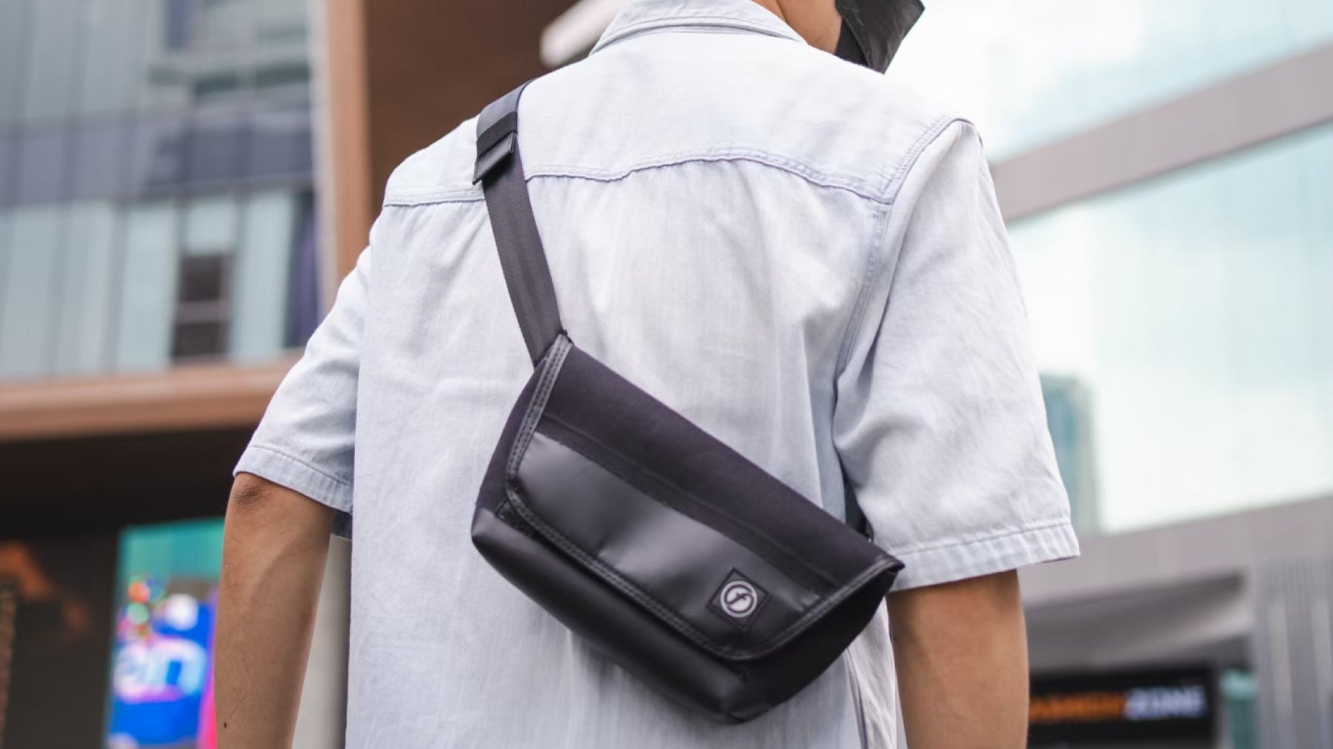 CROSSBODY BAG