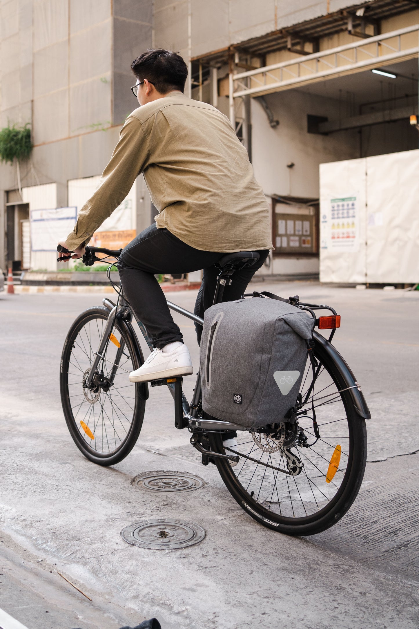 URBANION ECO BIKE BACK PACK