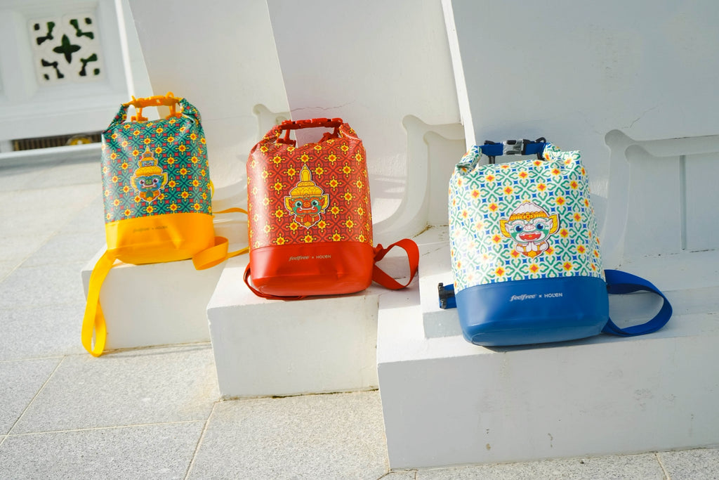 FEELFREE x HOLEN :LUCKY WANDER COLLECTION DRY TUBE 10L กระเป๋ากันน้ำ 2 สายสะพายขนาด 10L