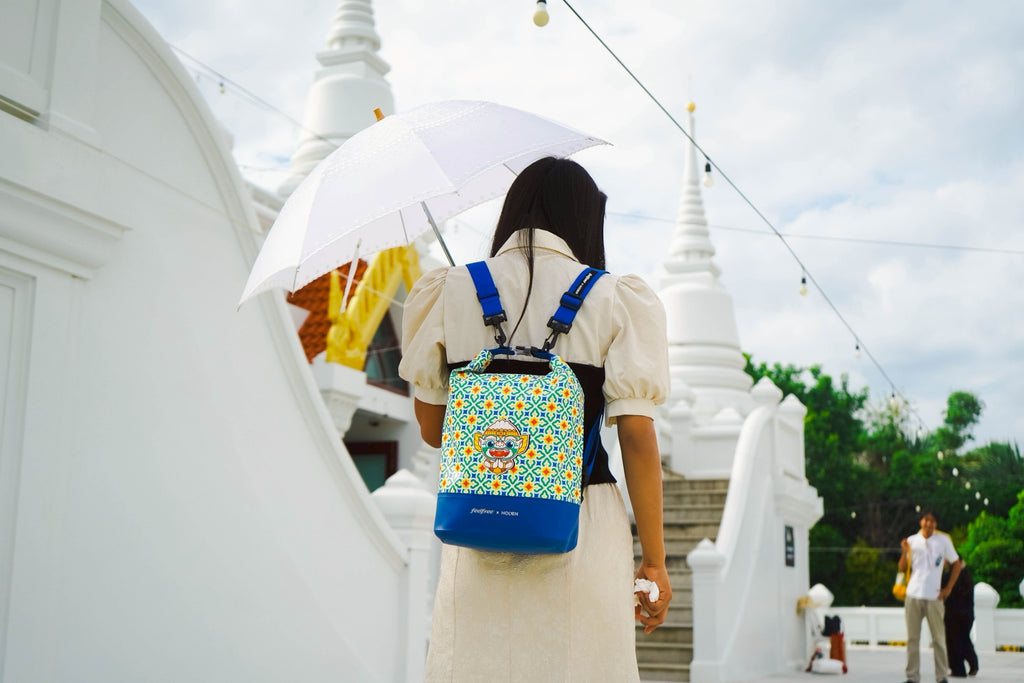 FEELFREE x HOLEN :LUCKY WANDER COLLECTION DRY TUBE 10L กระเป๋ากันน้ำ 2 สายสะพายขนาด 10L