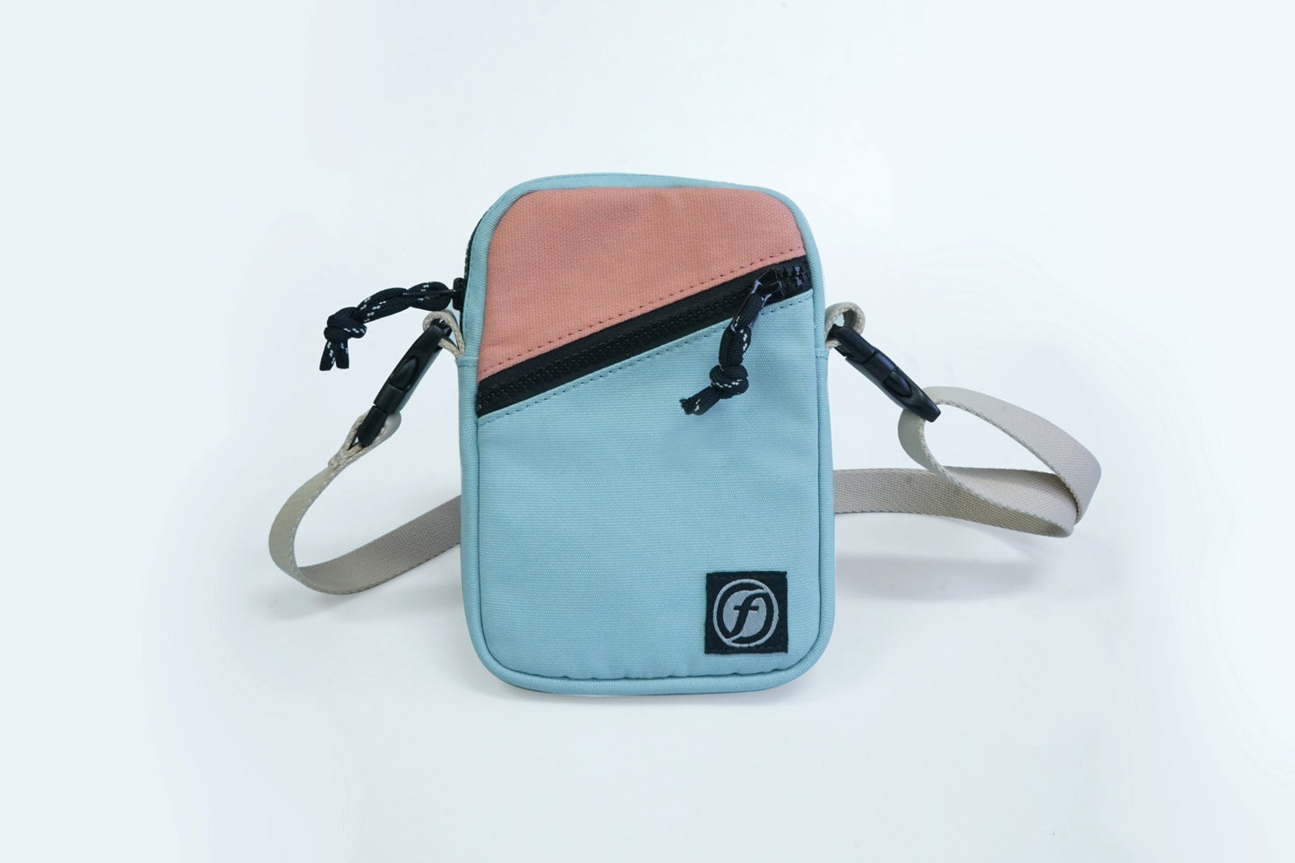 [NEW ARRIAL] FEELFREE SHOULDER BAG CHANG