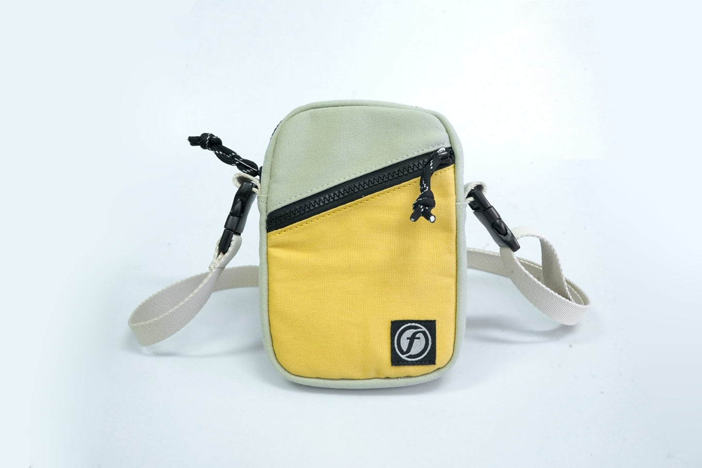 [NEW ARRIAL] FEELFREE SHOULDER BAG CHANG