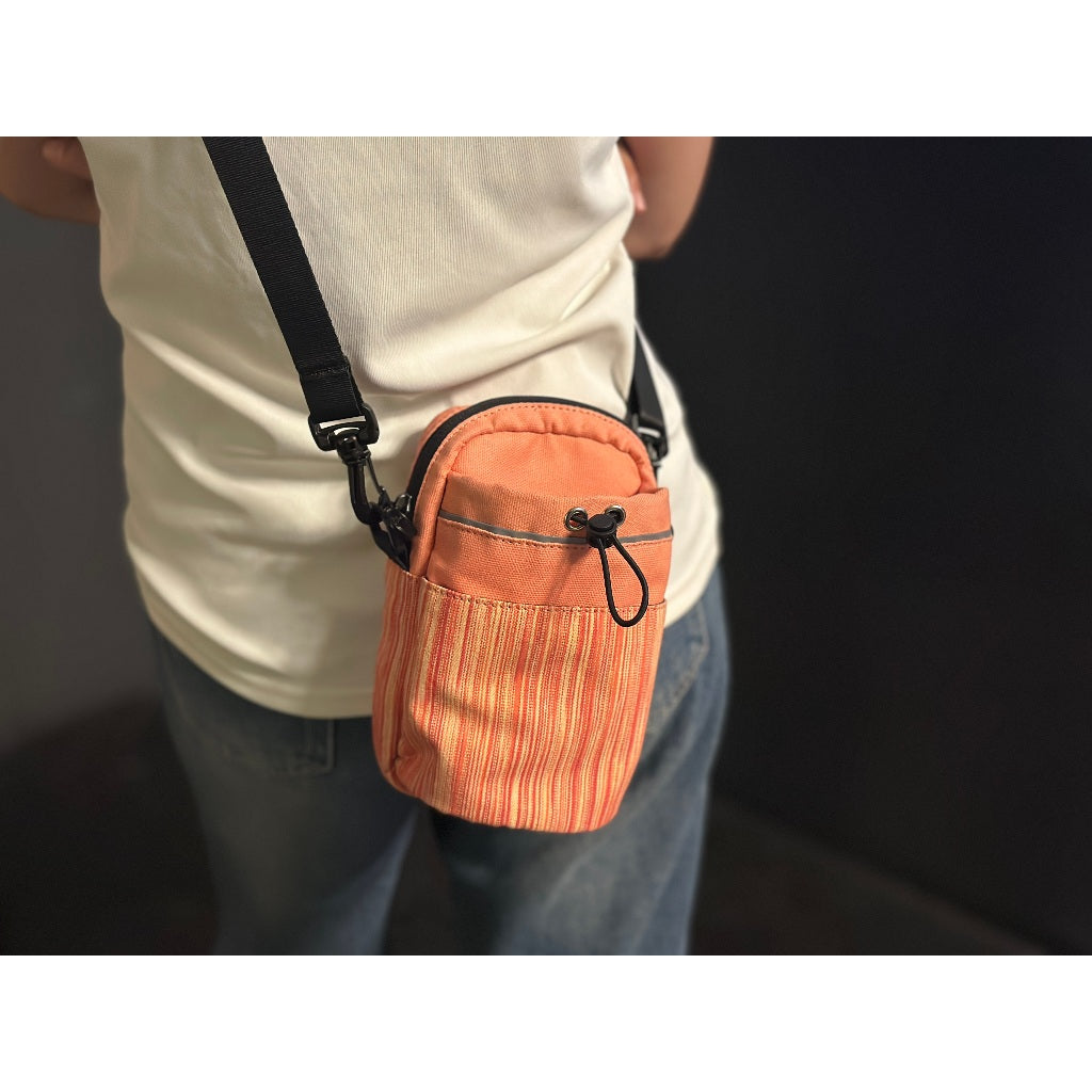 FEELFREE TRAIL MATE **แบรนด์ไทย ผลิตในไทย** กระเป๋าสะพายข้างอเนกประสงค์ กระเป๋าใส่ขวดน้ำ ผ้ากันน้ำ