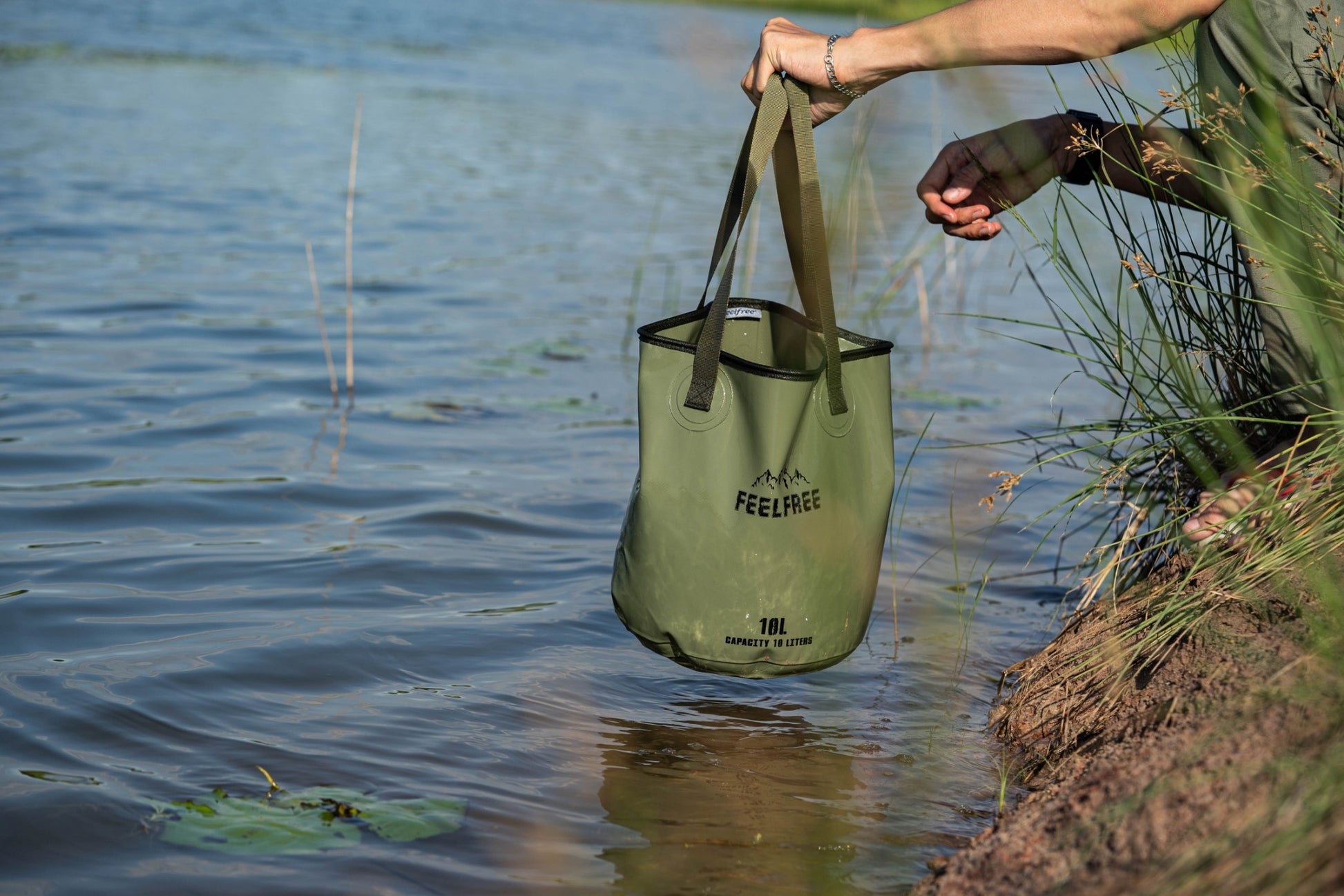 FEELFREE FOLDABLE WASH BASIN Portable foldable water bucket