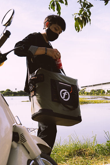 FEELFREE SOFT COOLER