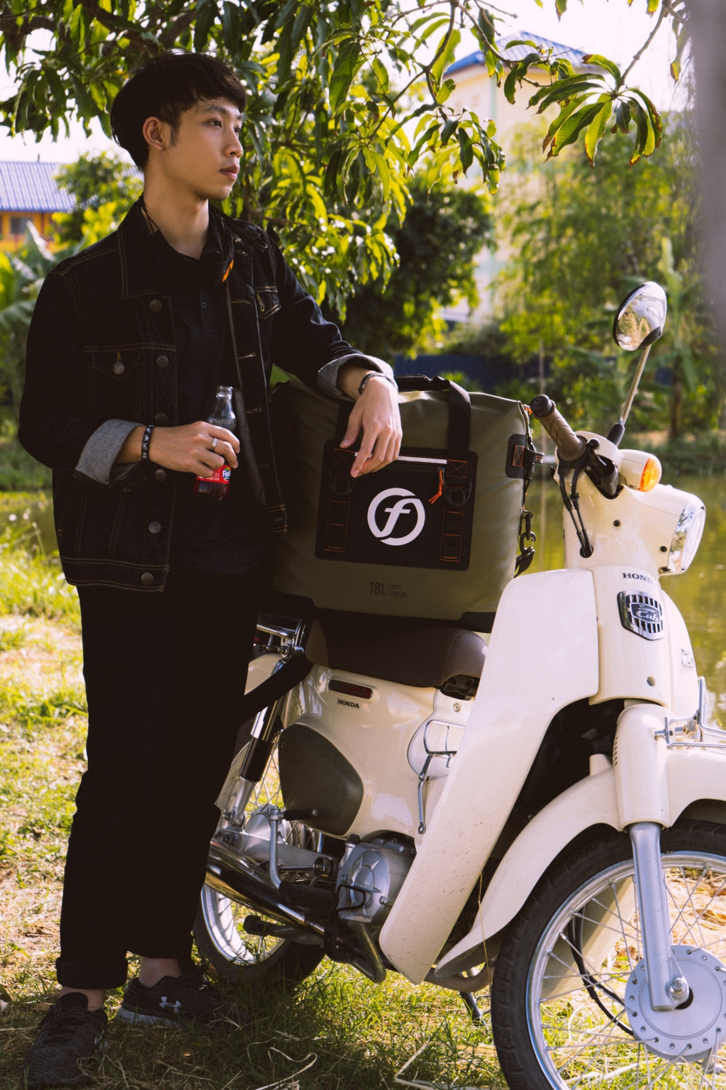 กระเป๋าเก็บความเย็น FEELFREE SOFT COOLER