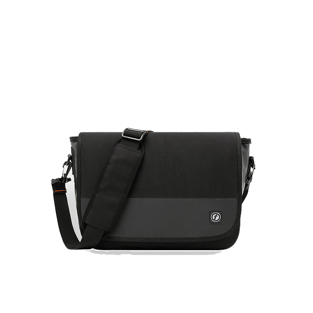URBANION ECO MESSENGER BAG BLACK - Main Image