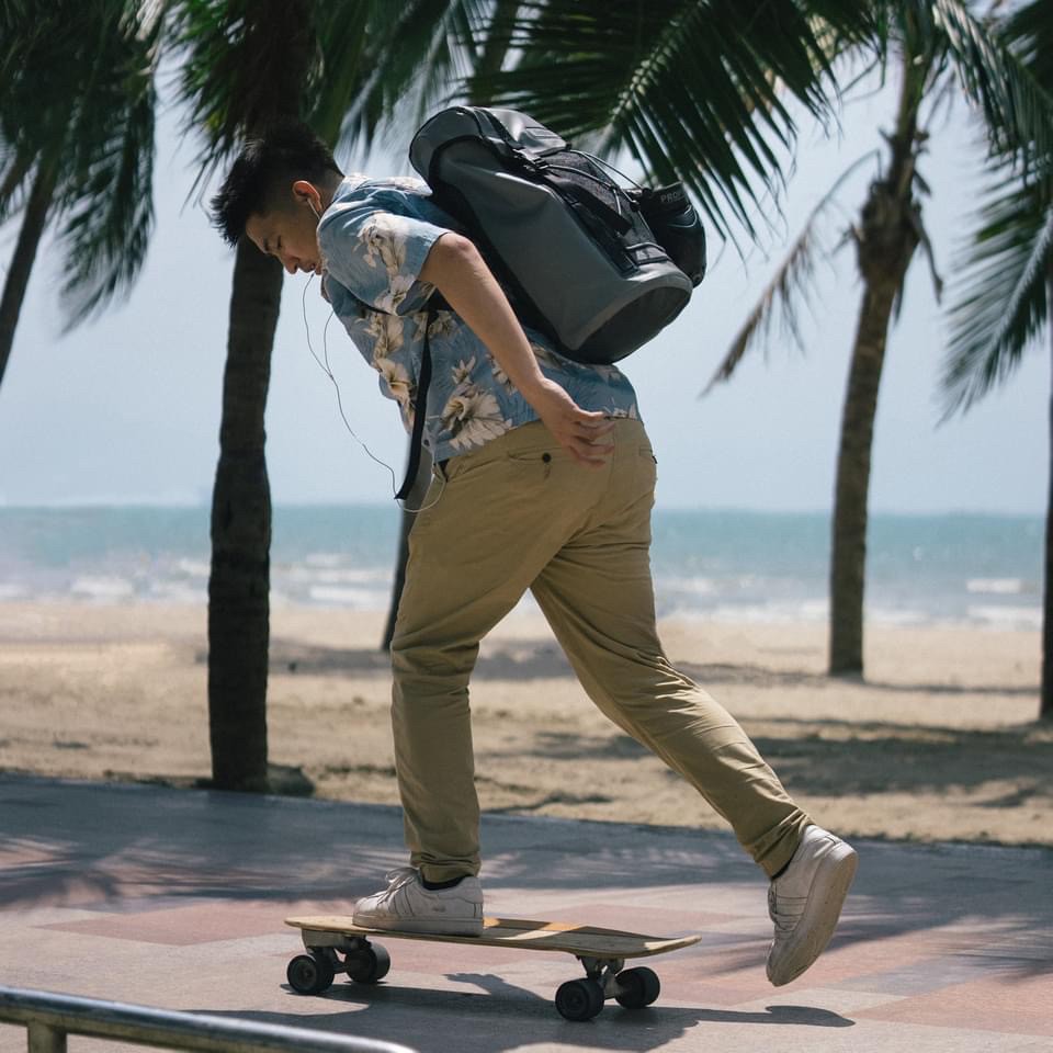 FEELFREE TRACK Premium Waterproof Backpack