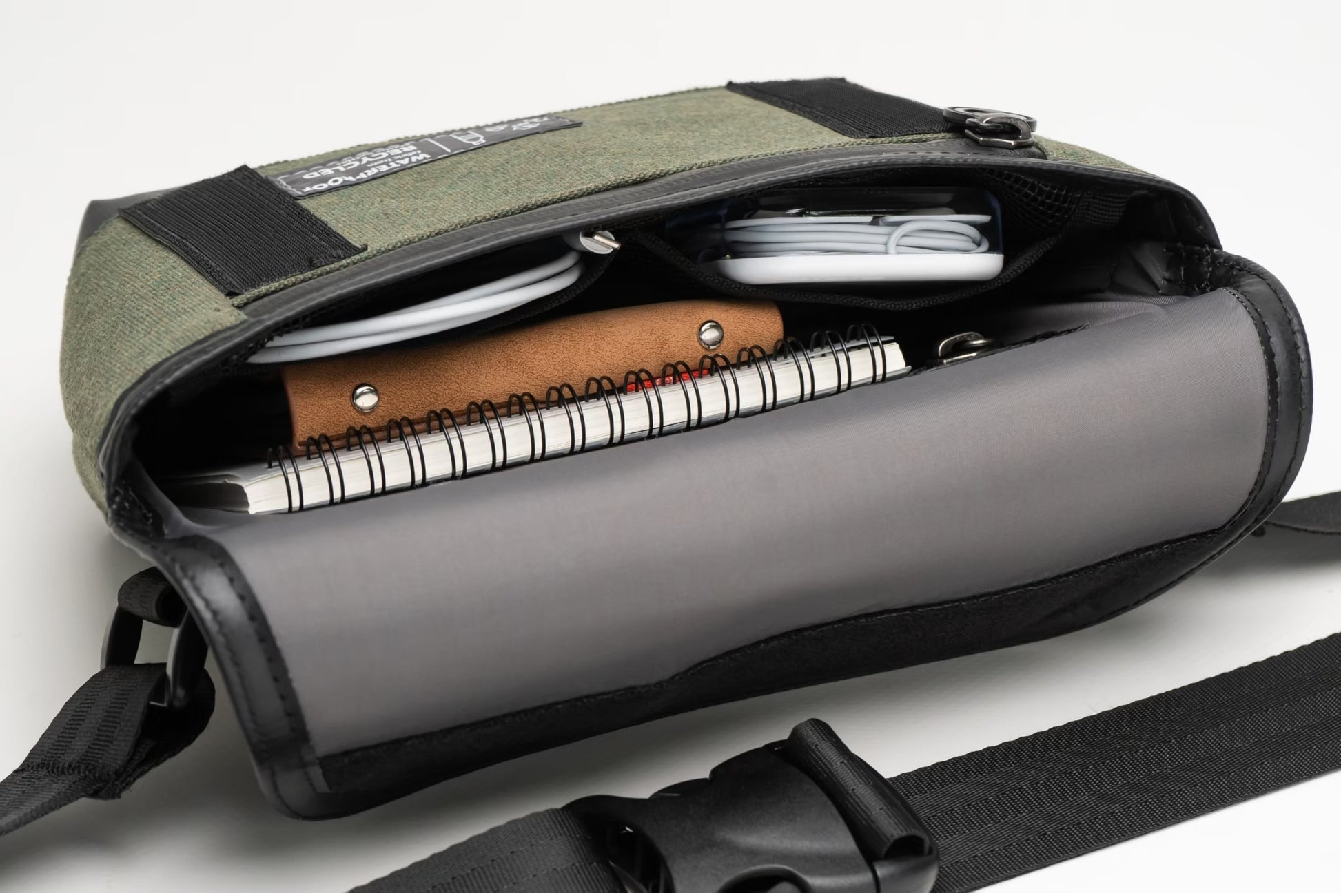 URBANION ECO CROSSBODY