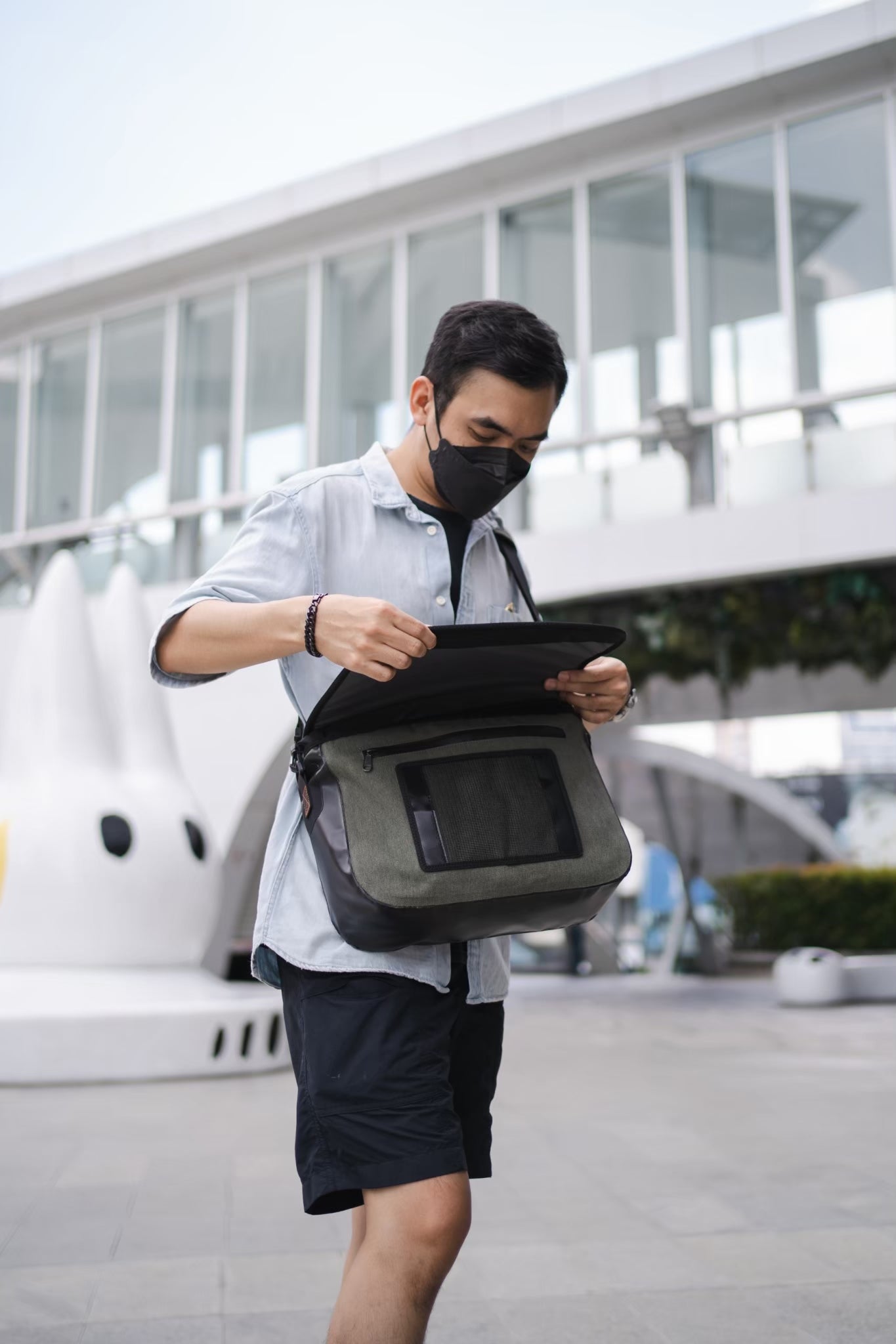 URBANION ECO MESSENGER BAG